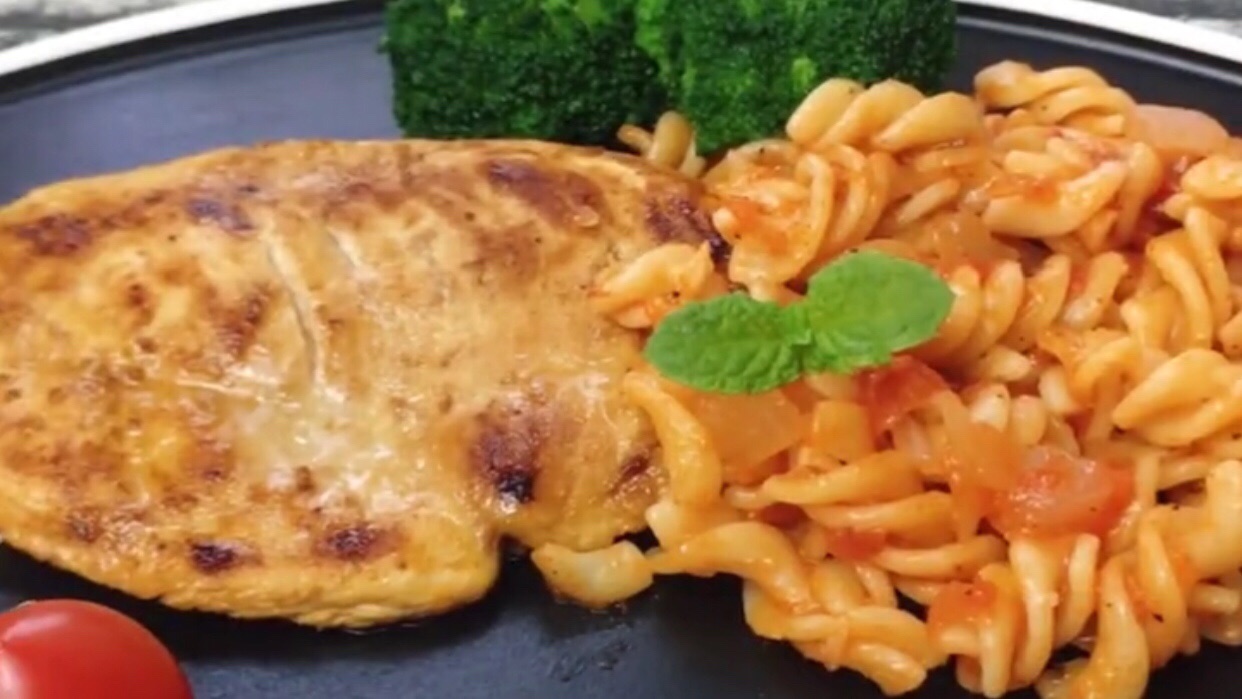鸡排培根意面