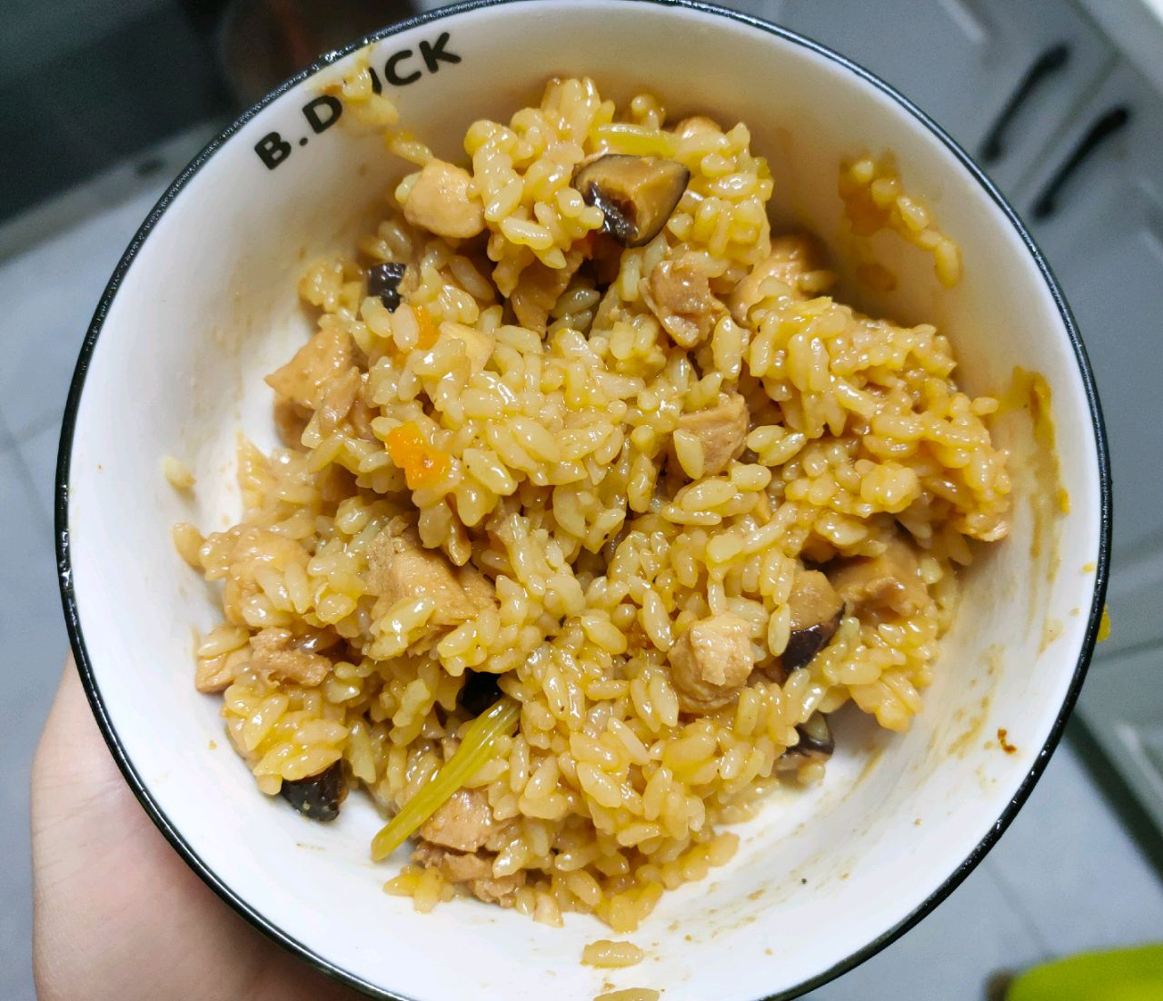 鸡肉焖饭