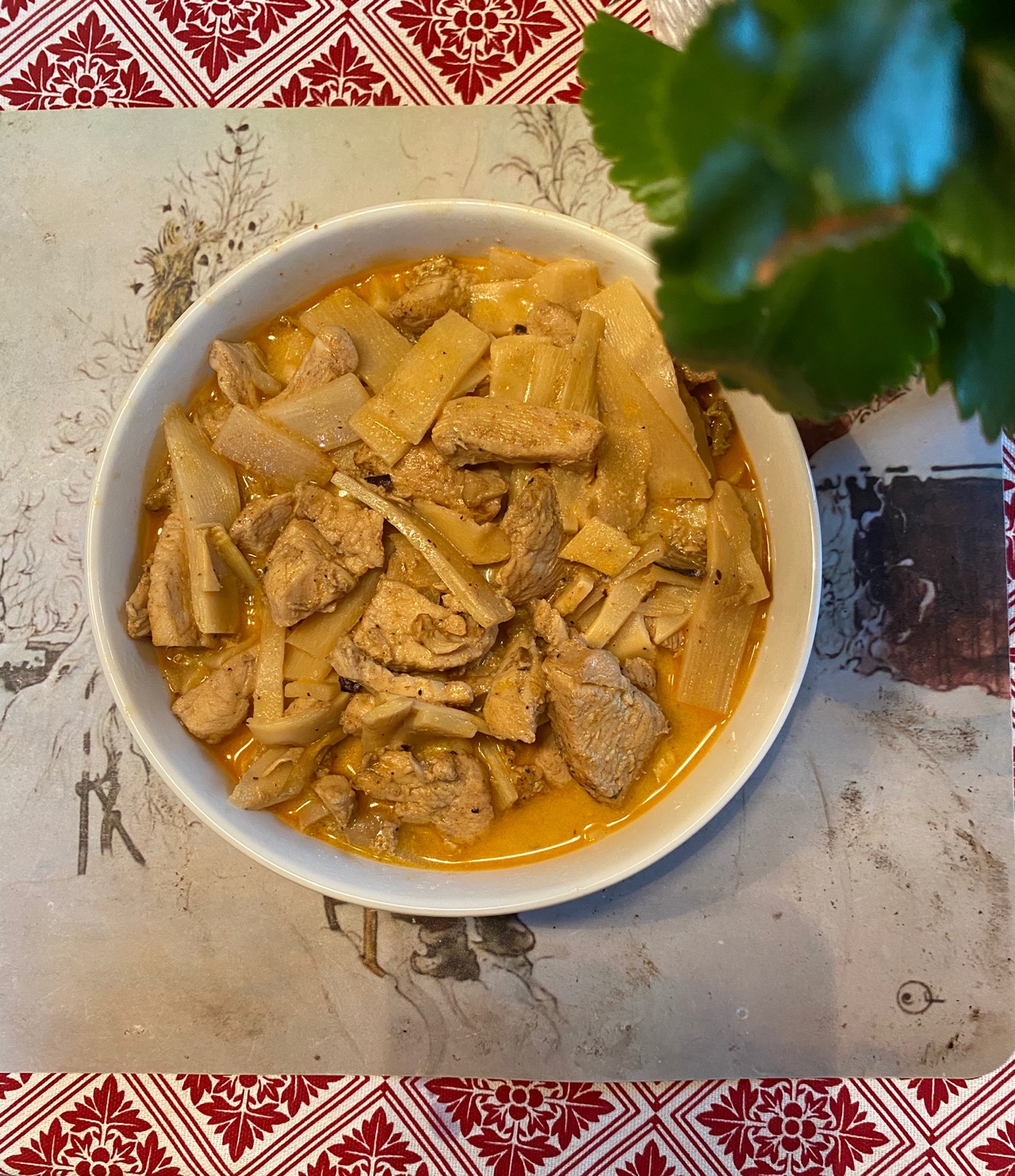 鸡肉笋片