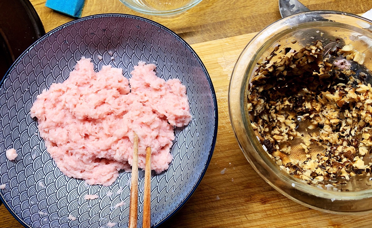 鸡肉香菇包子