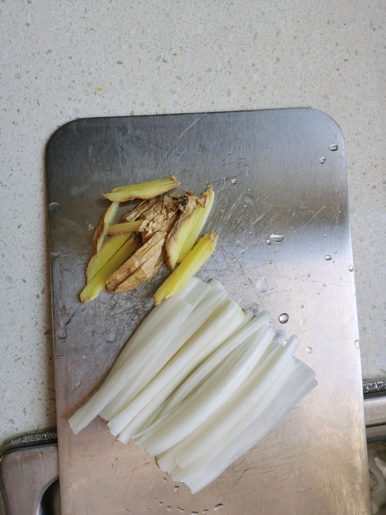 鸡肉玉米肠