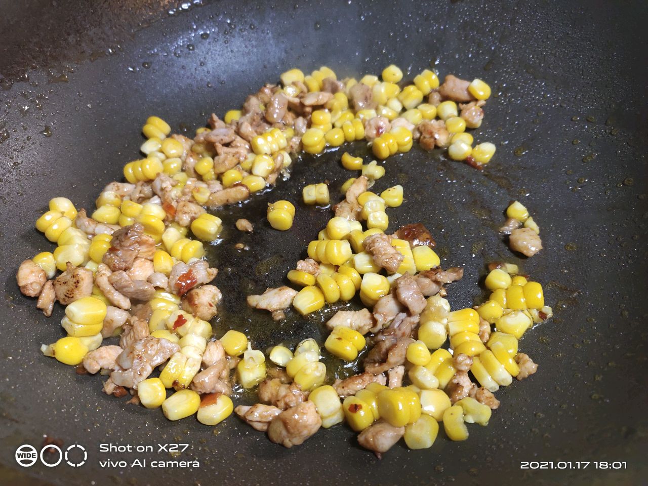 鸡肉玉米炒饭