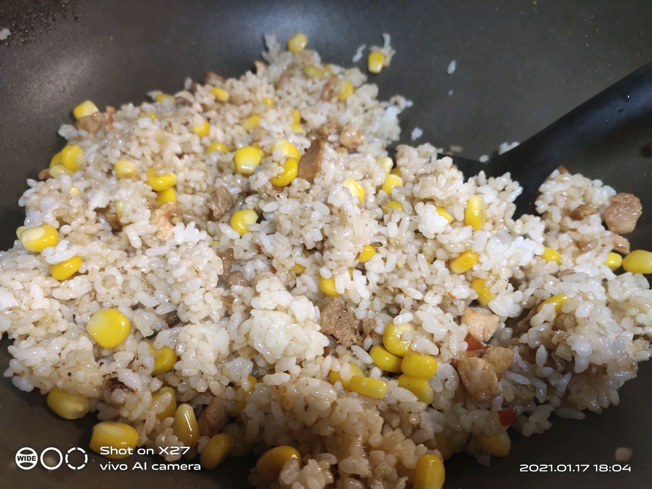 鸡肉玉米炒饭