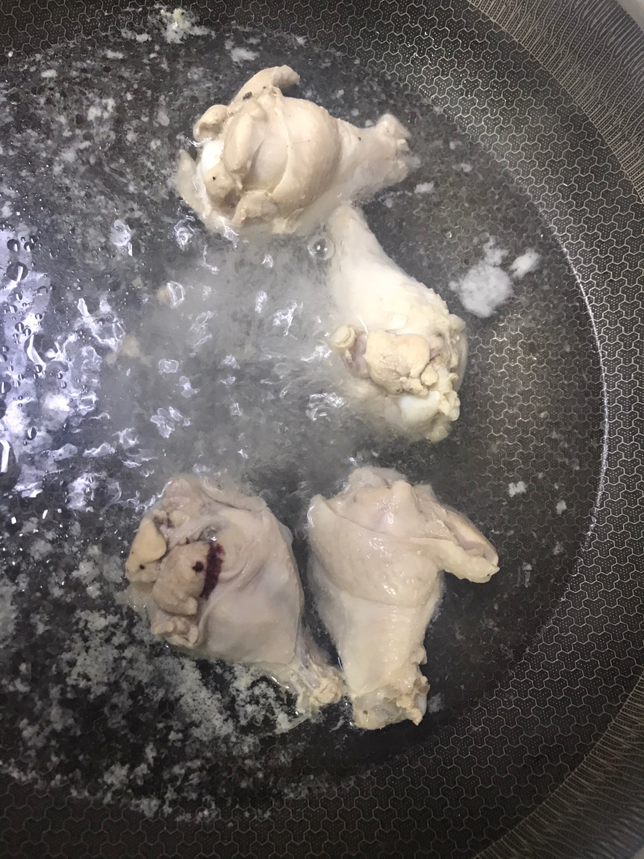 鸡小腿炖土豆