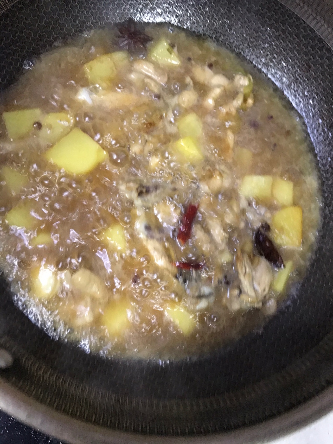 鸡小腿炖土豆