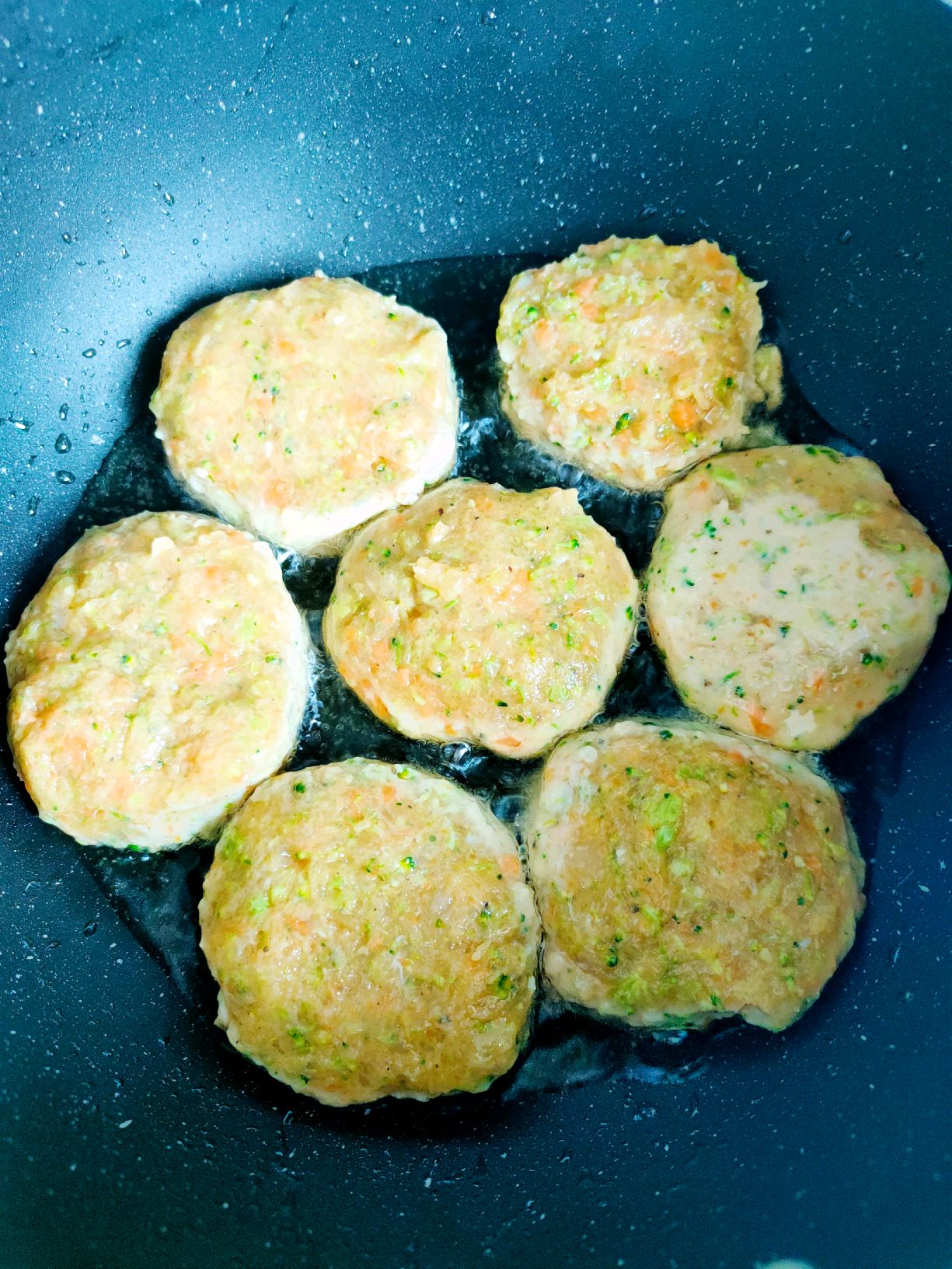 鸡胸肉饼