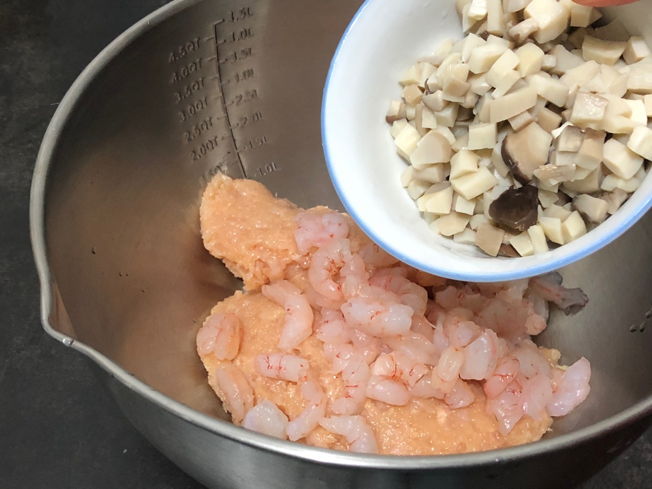 鸡胸肉杏鲍菇虾仁饺子