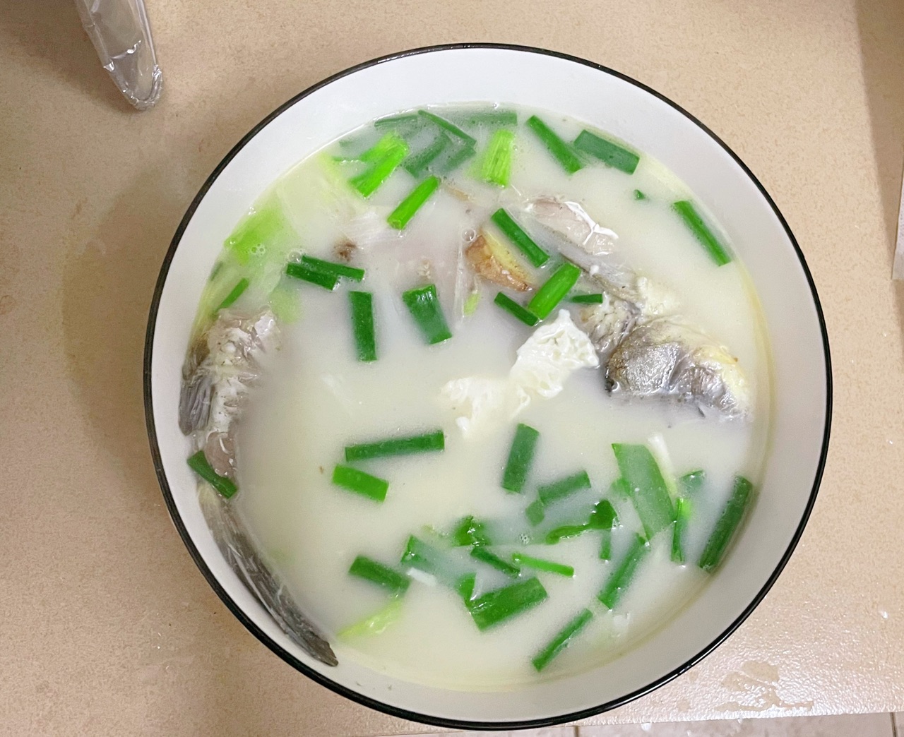 鲫鱼豆腐汤