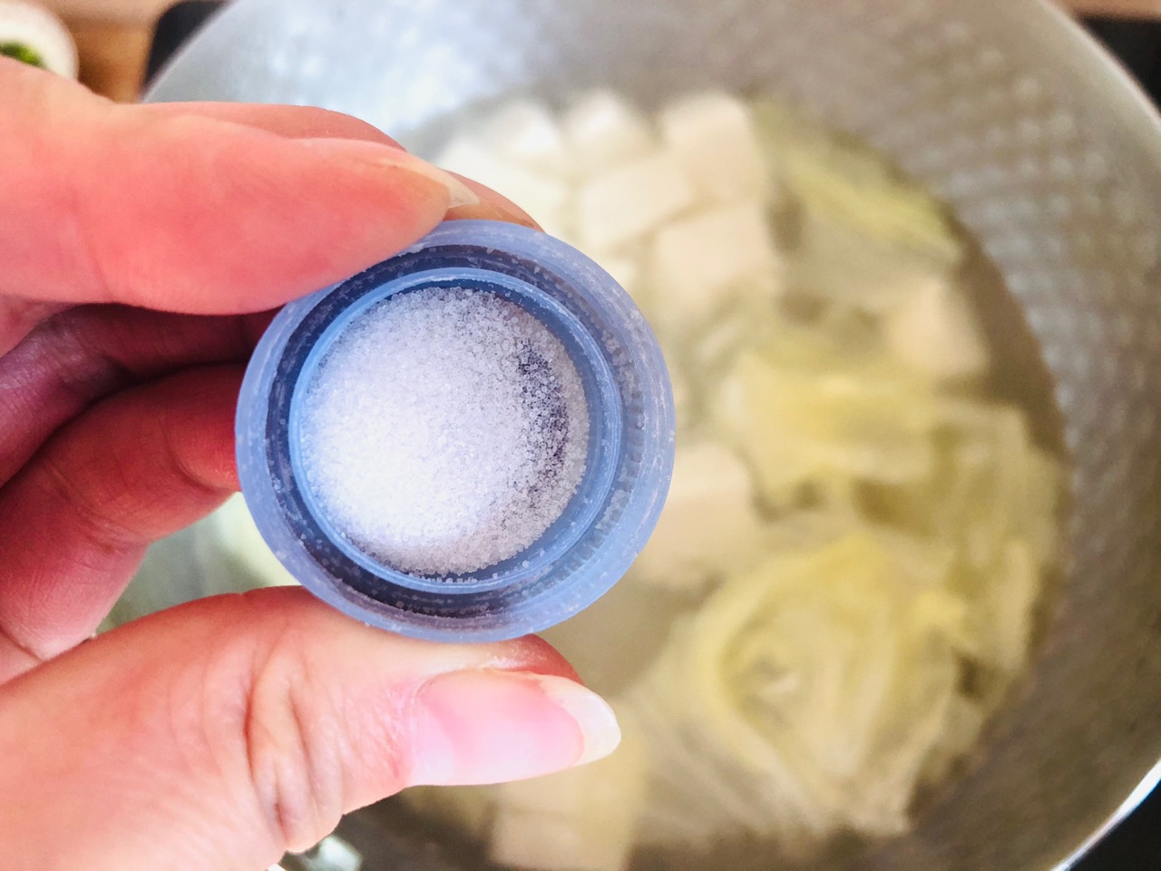 鸡汁豆腐汤+太太乐鲜鸡汁芝麻香油