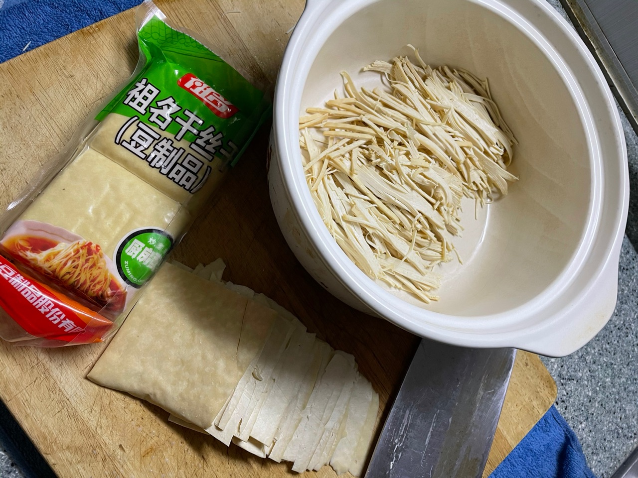 鸡汁干丝