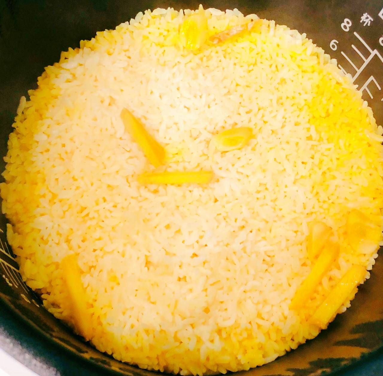 鸡汁鸡腿新米饭