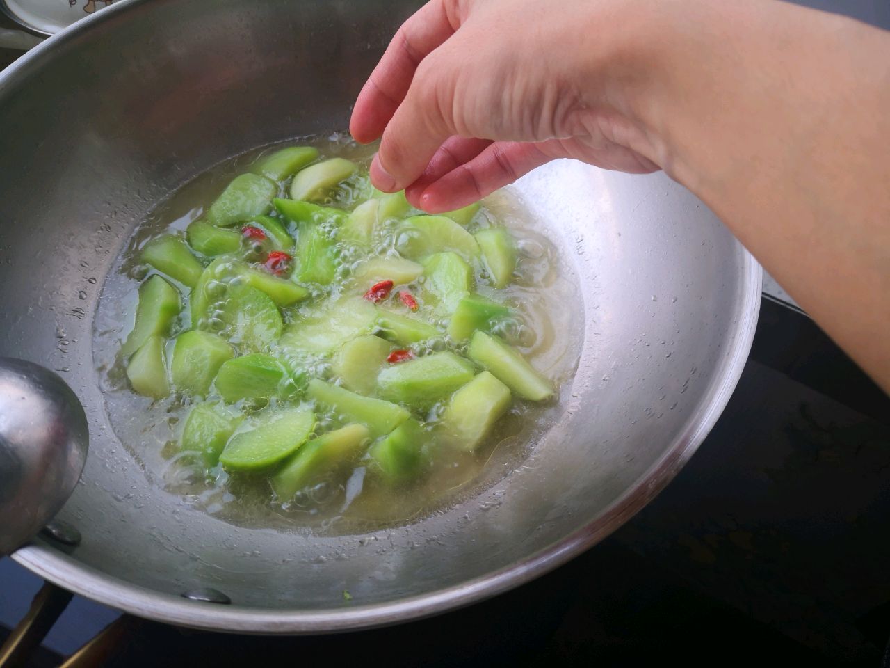鸡汁萝卜