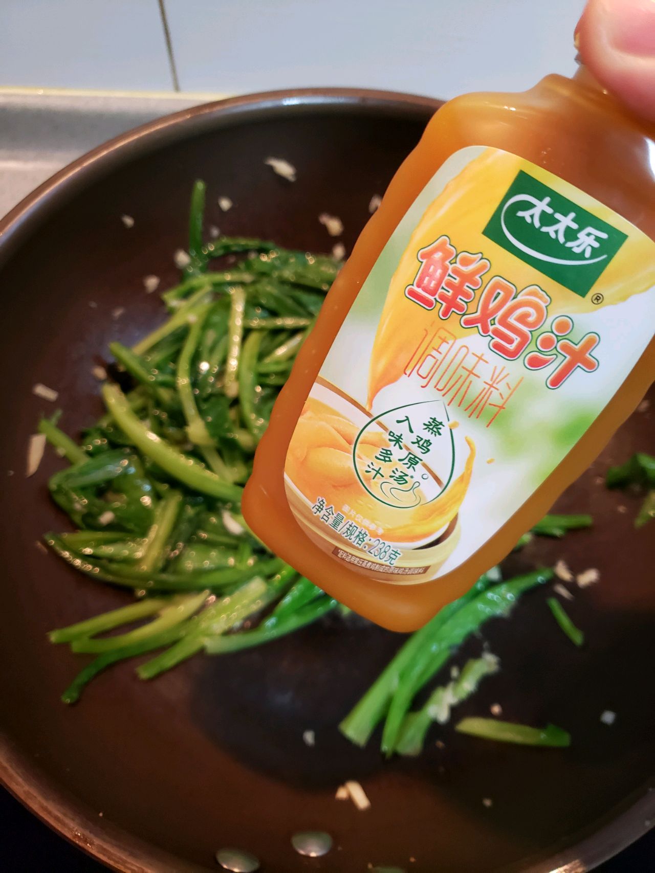鸡汁蒜头油麦菜