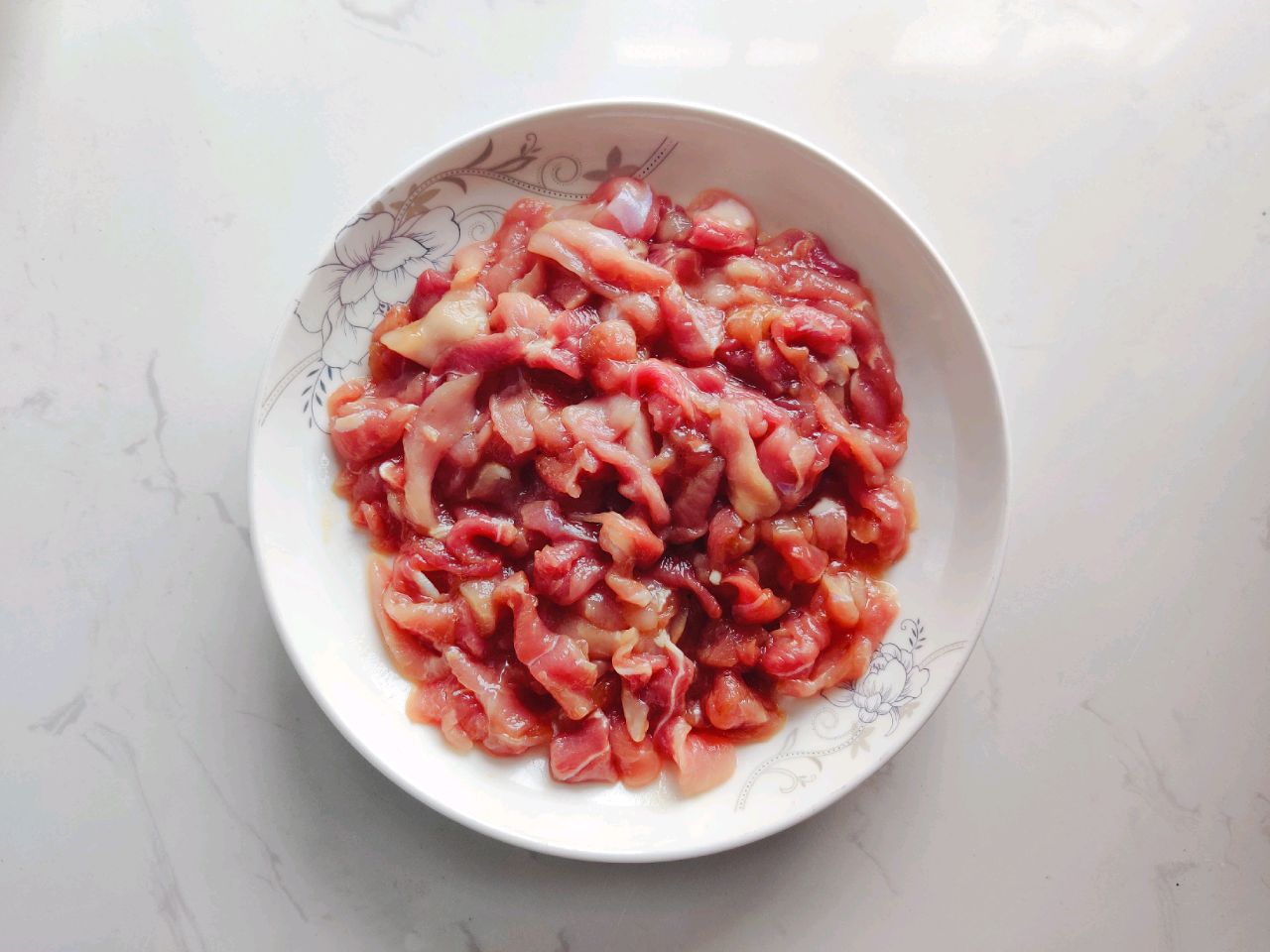 家常爆炒尖椒肉丝