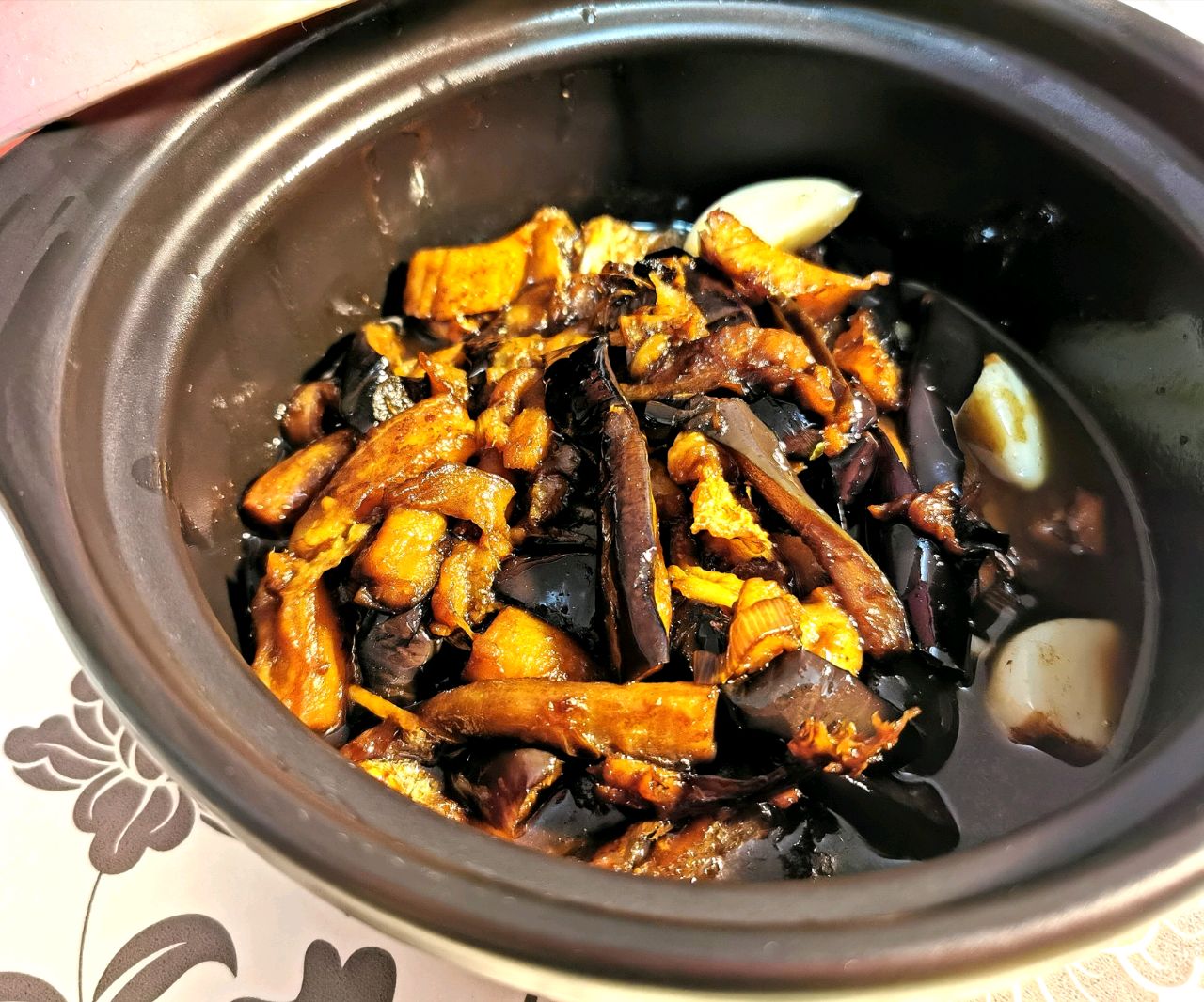 家常菜_快手菜_咸鱼茄子煲