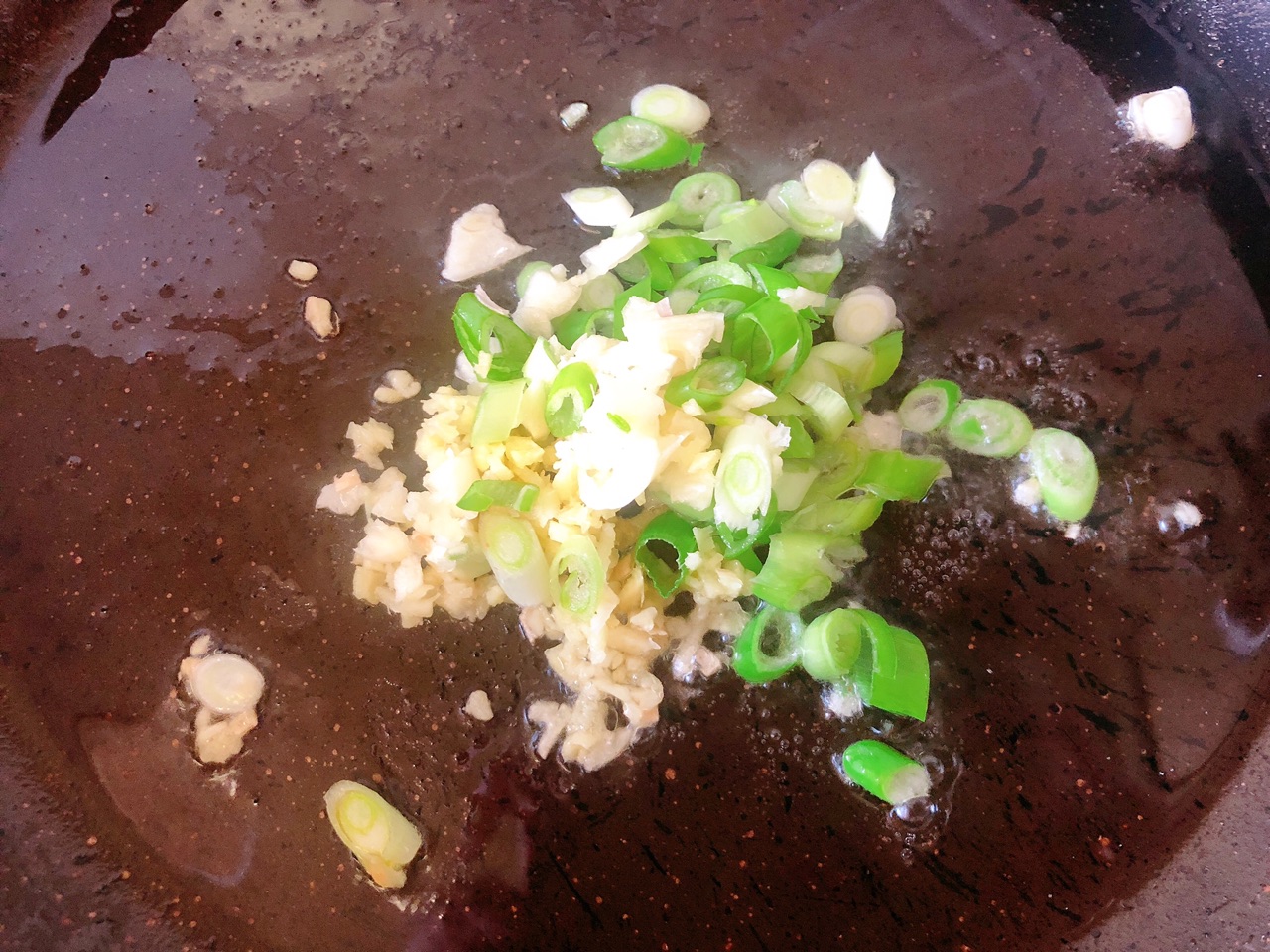 家常菜【肉末香菇烧豆腐】