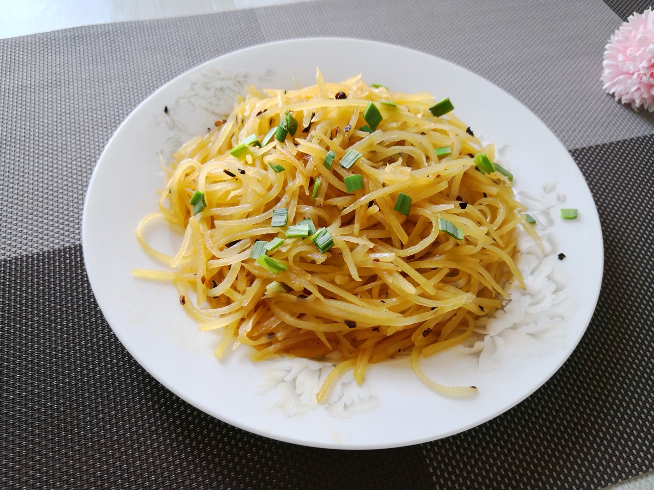 家常炒土豆丝