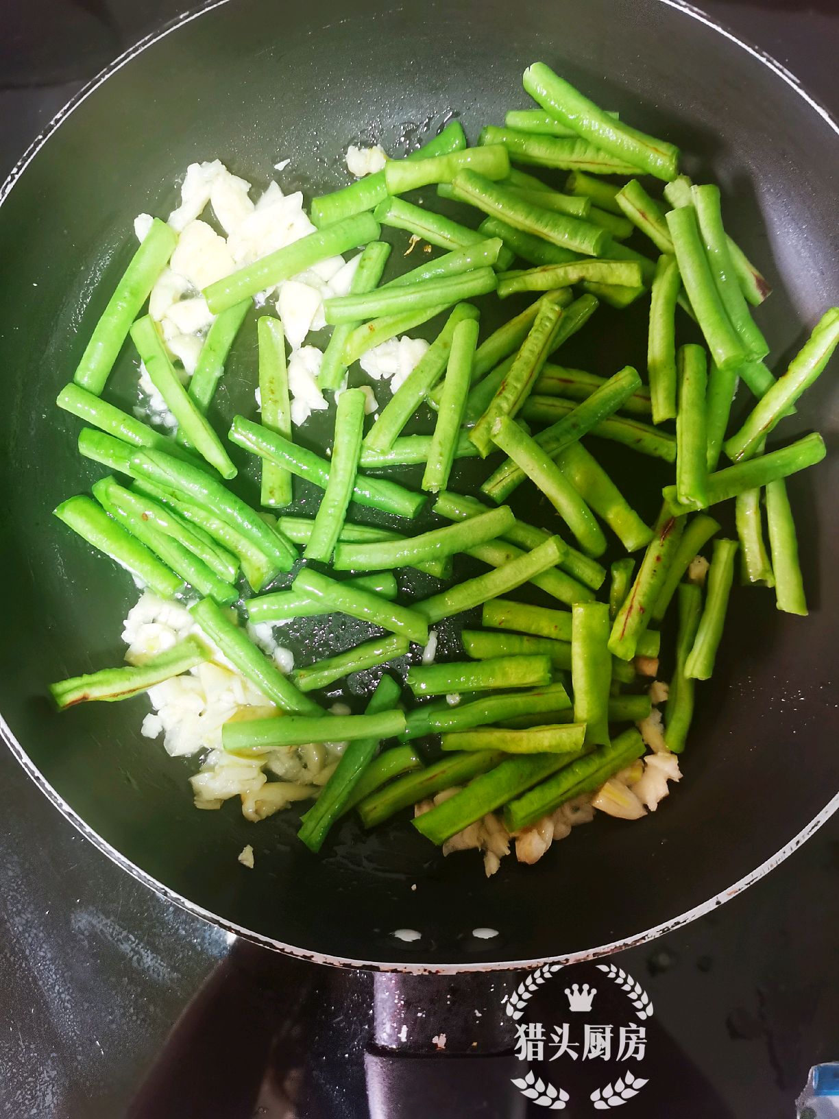 家常豆角炒土豆