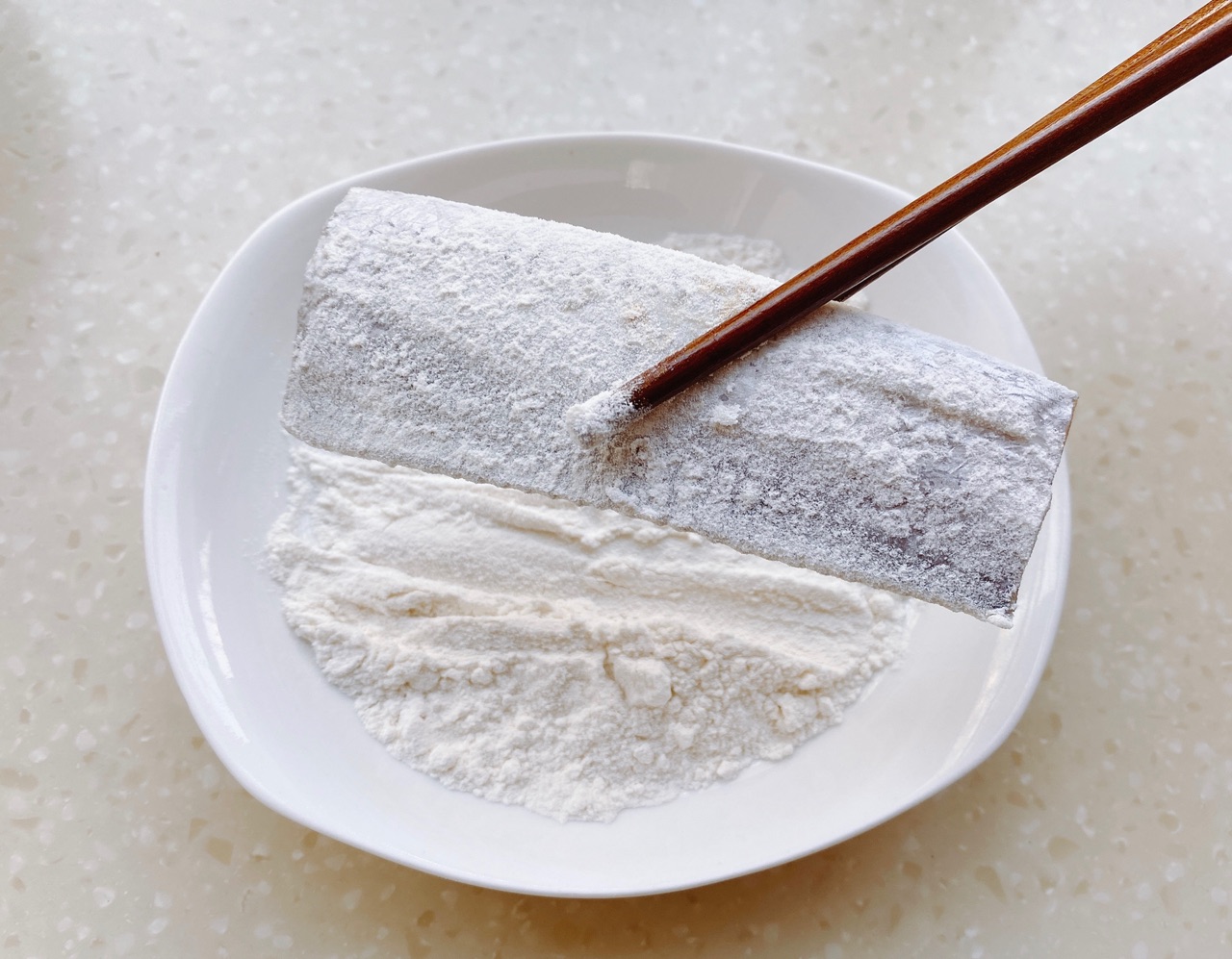家常红烧带鱼