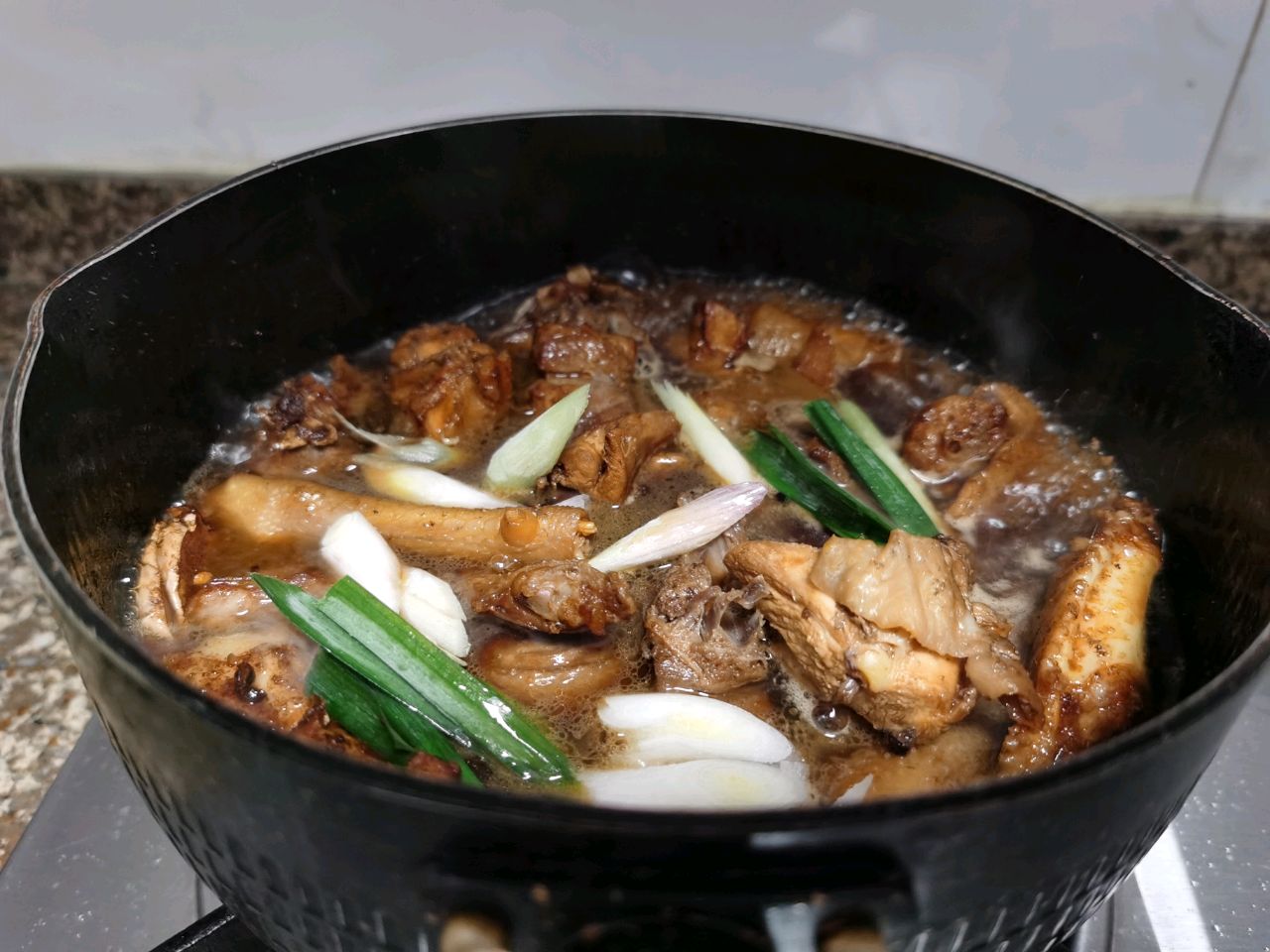 家常红烧鸡块