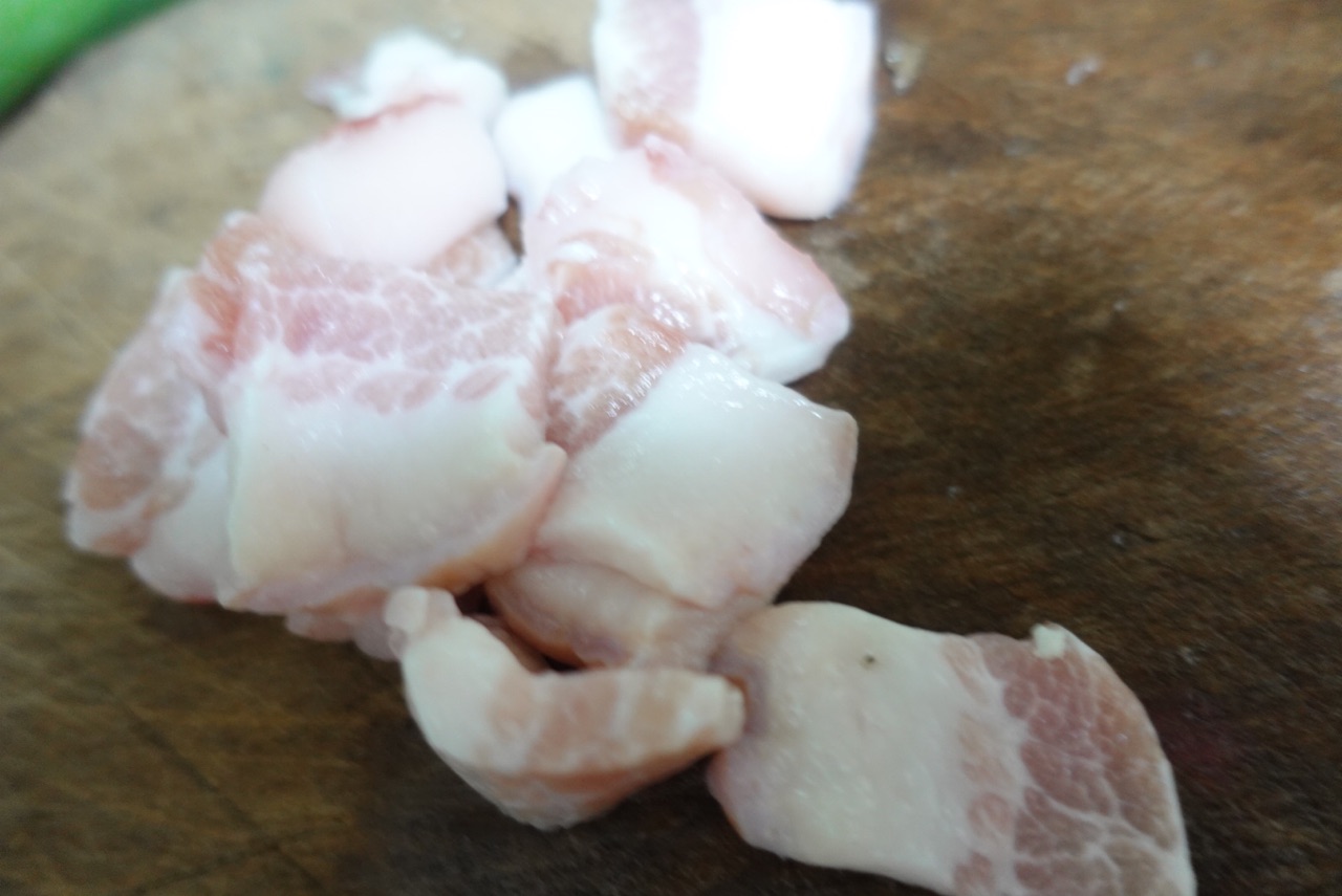 家常花菜炒肉
