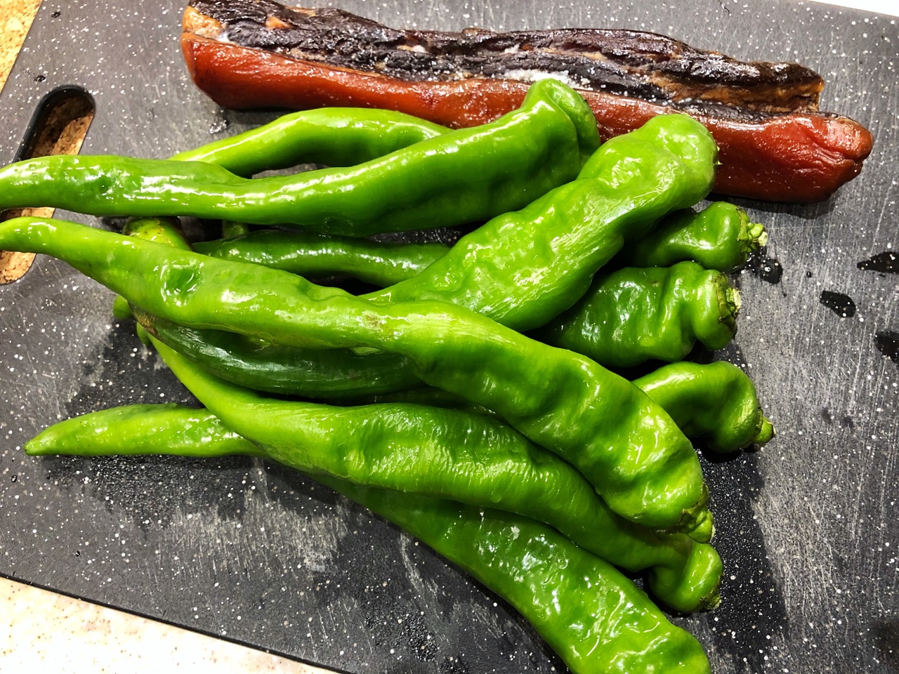 家常尖椒炒腊肉