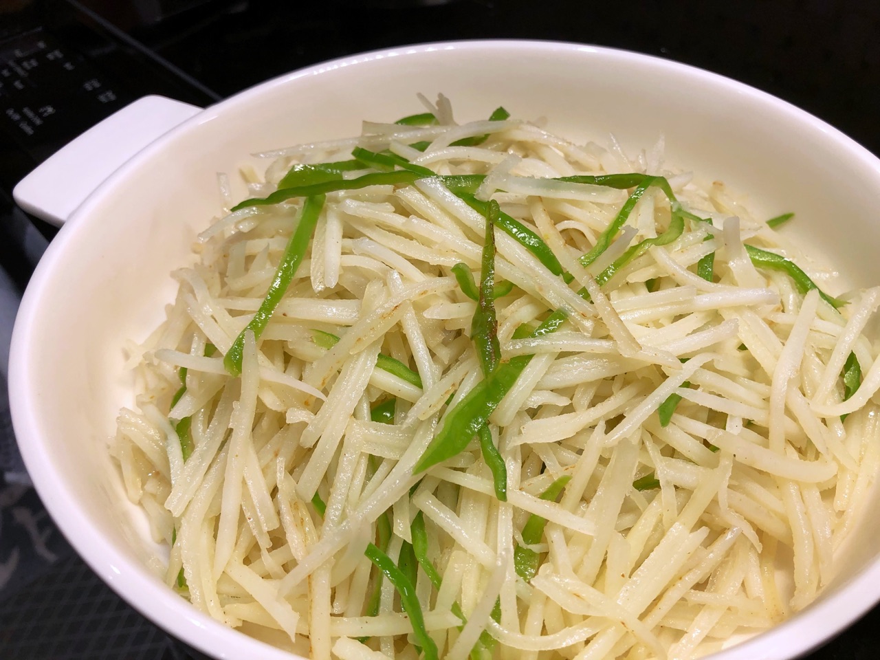 家常尖椒土豆丝