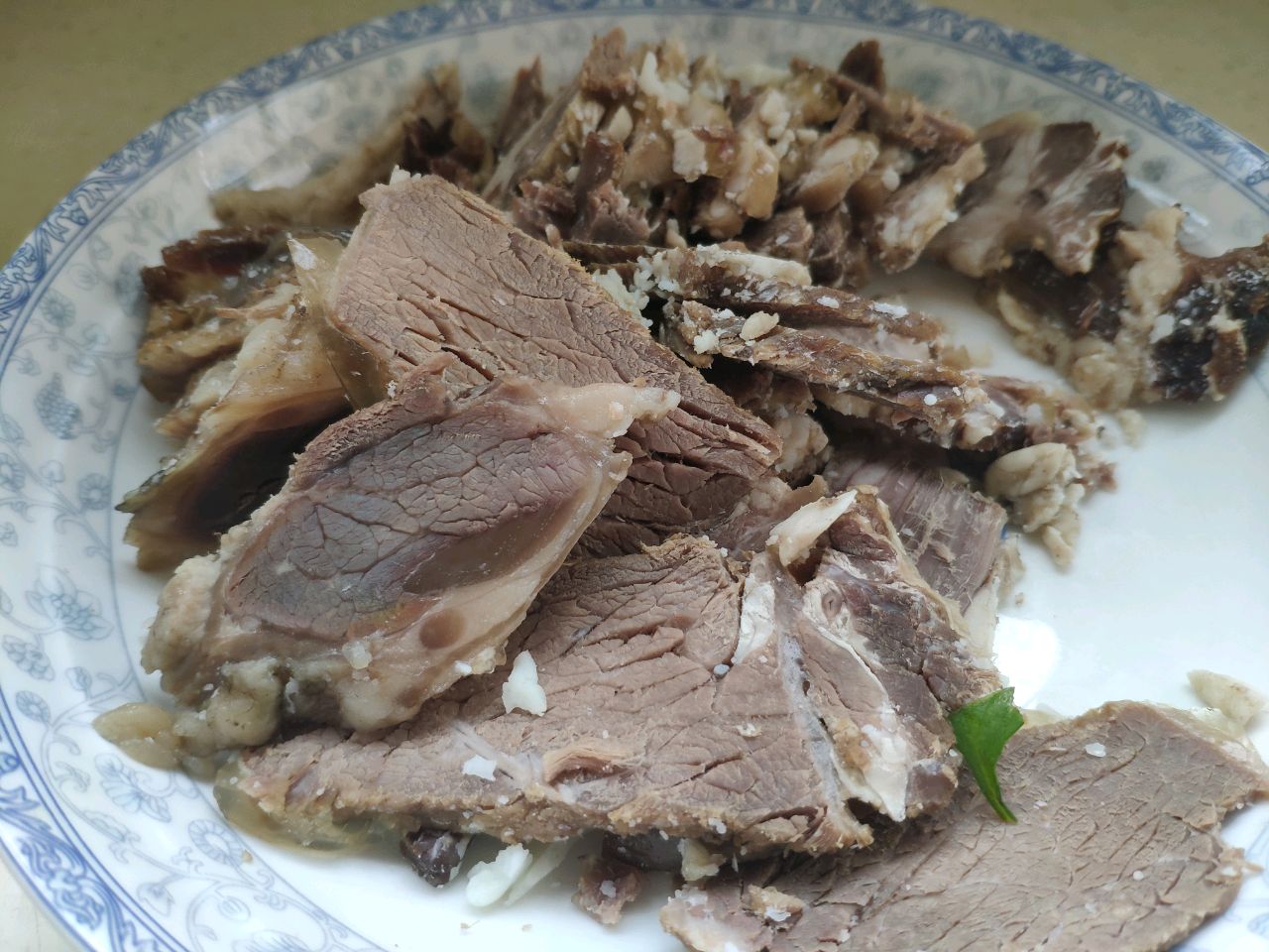 家常秘制牛肉泡馍