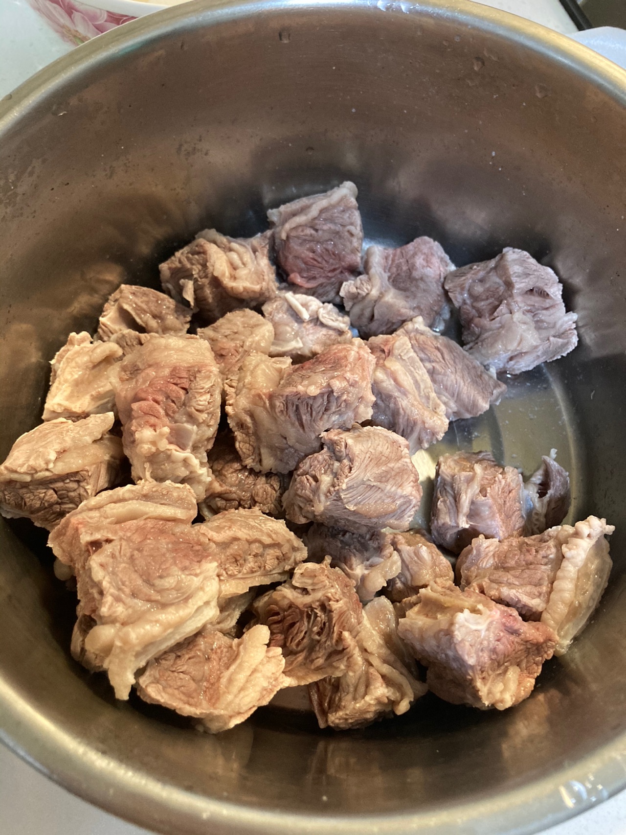 家常 牛肉炖萝卜