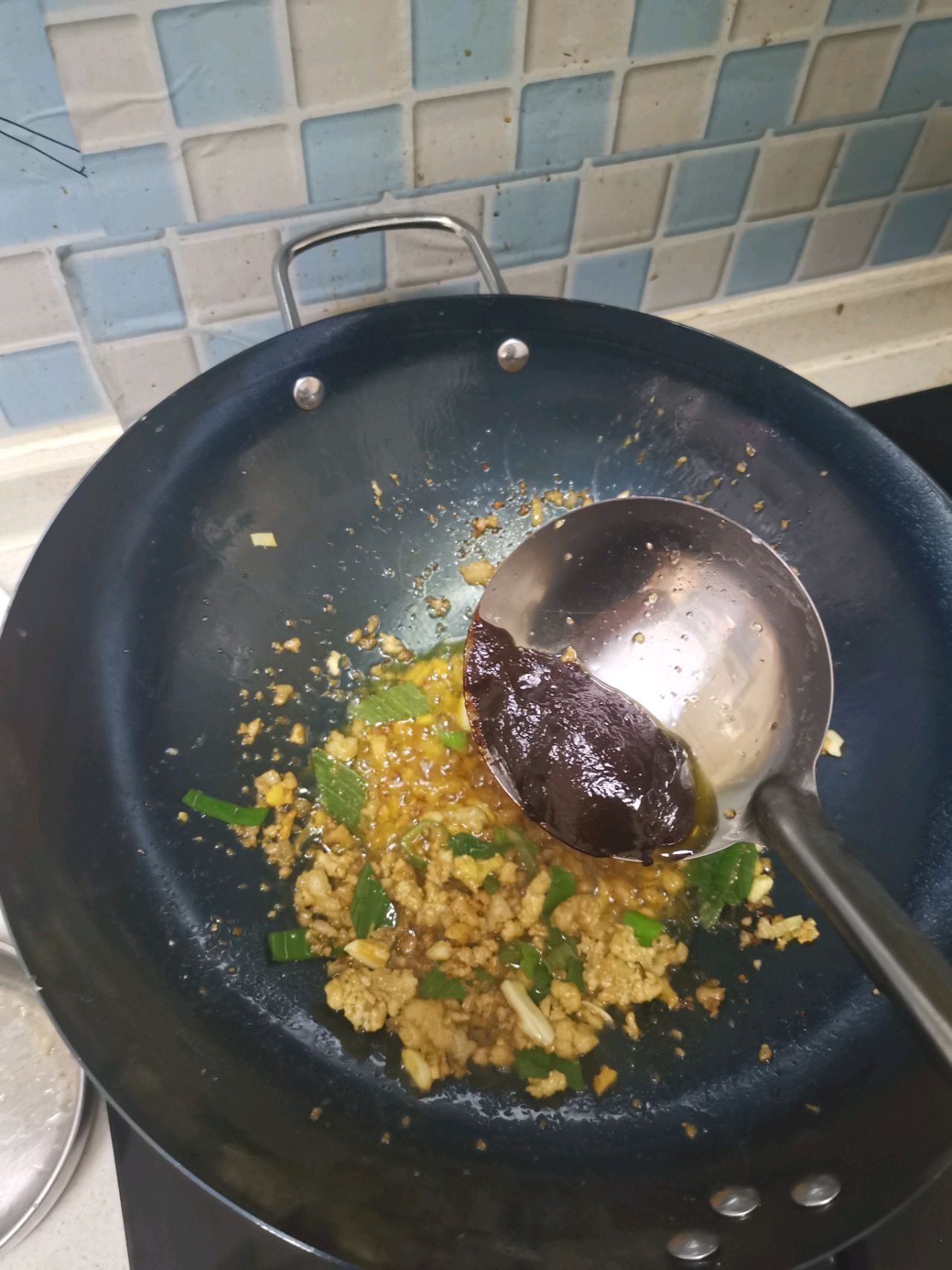 家常肉酱拌面