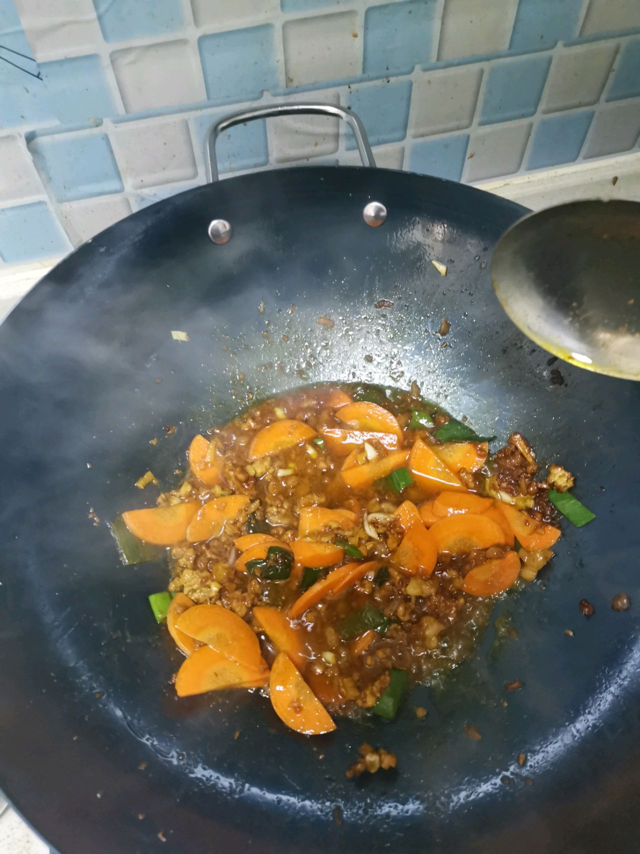 家常肉酱拌面