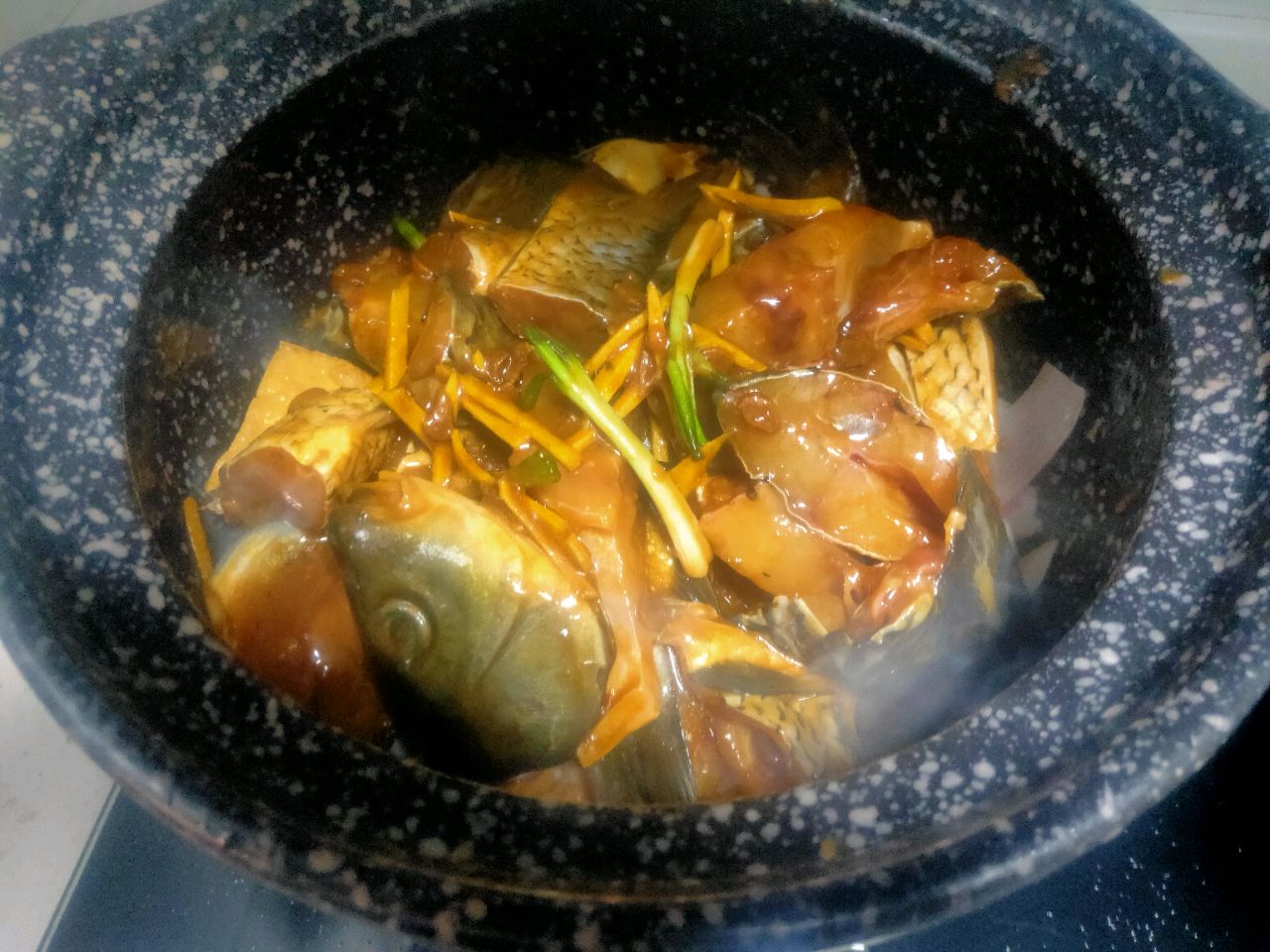 家常砂锅啫鱼