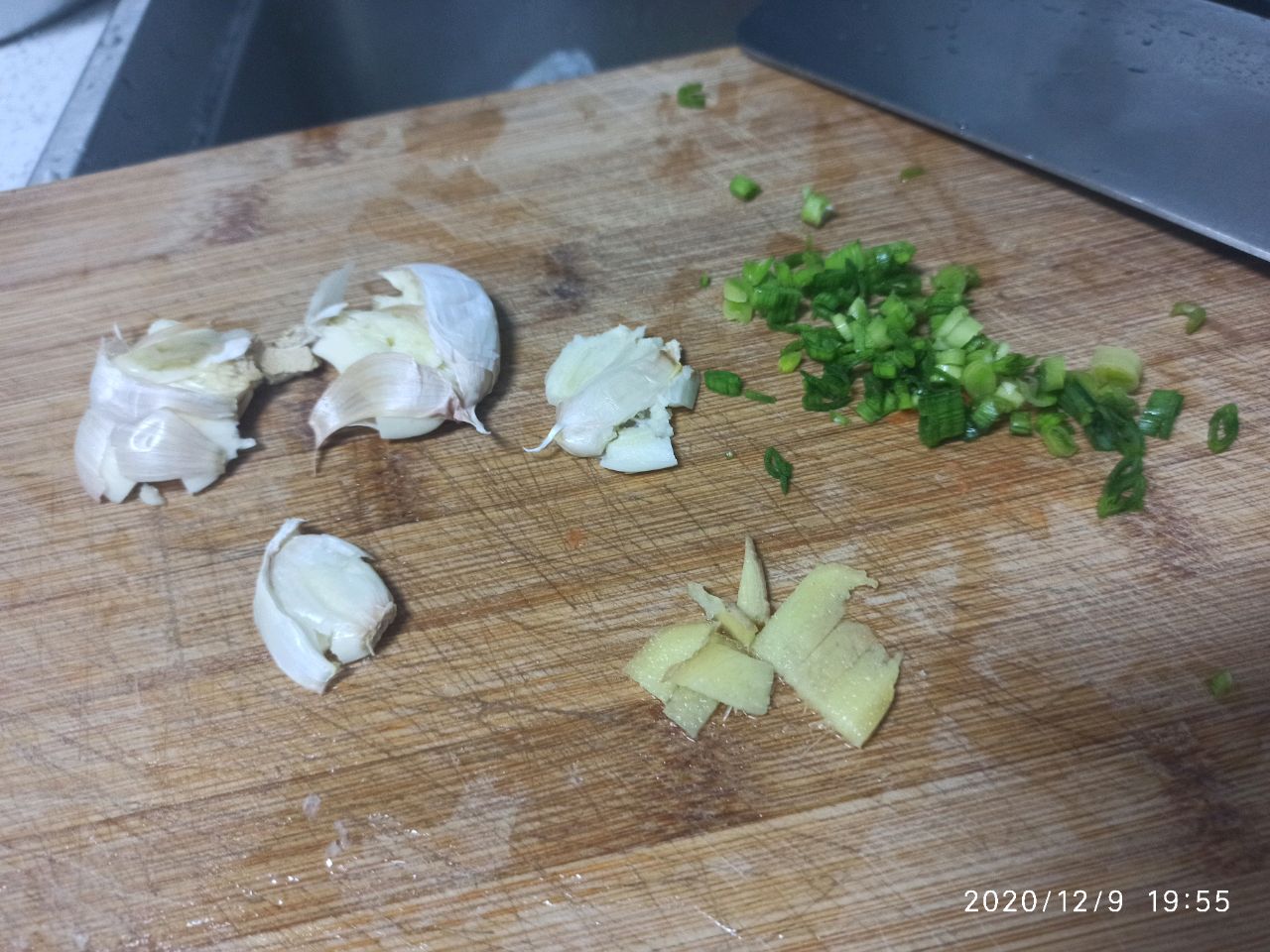 家常蒜香土豆丝（酸而不辣）
