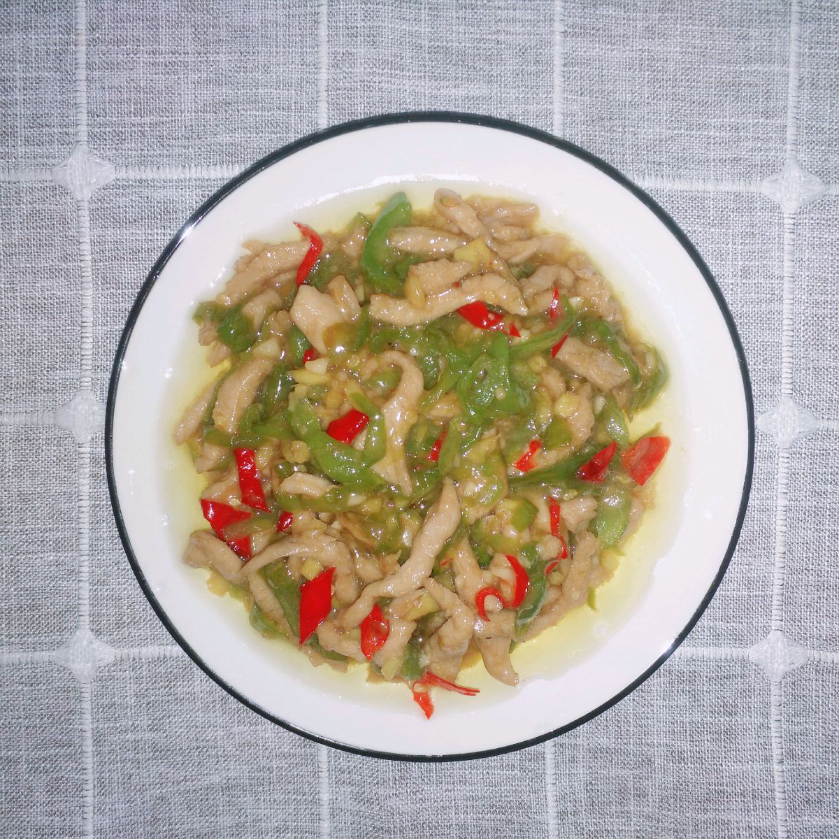 家常下饭菜~青椒肉丝