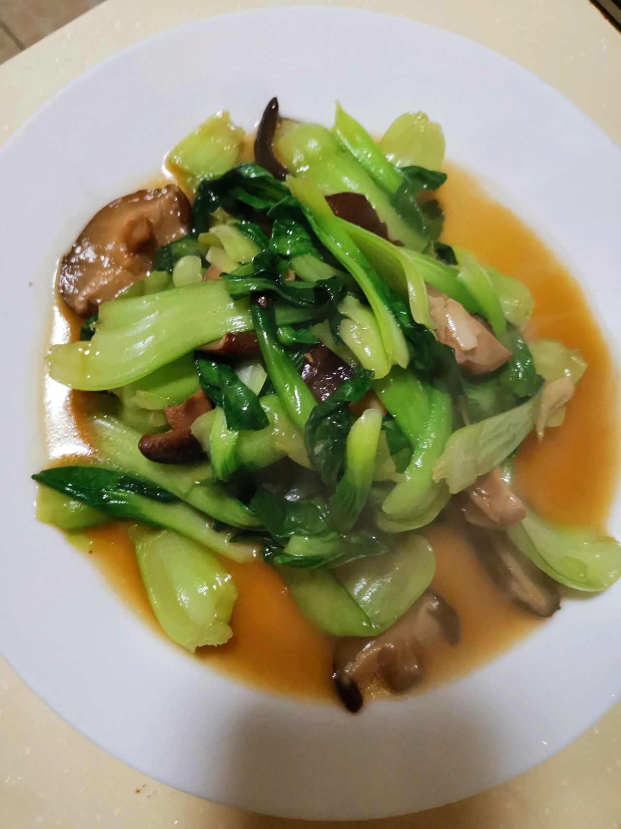 家常香菇小油菜，鲜香味美