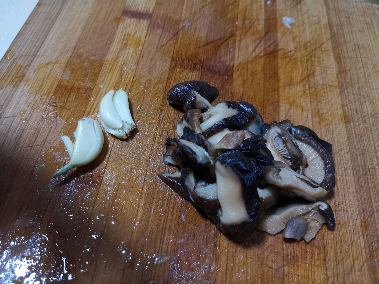 家常香菇小油菜，鲜香味美