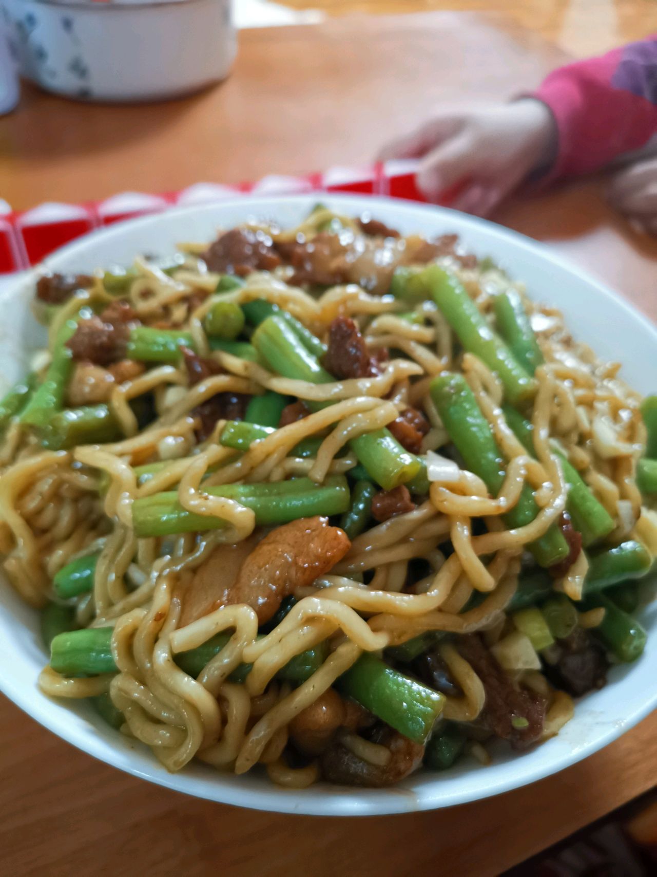 家常做出美味豆角焖面