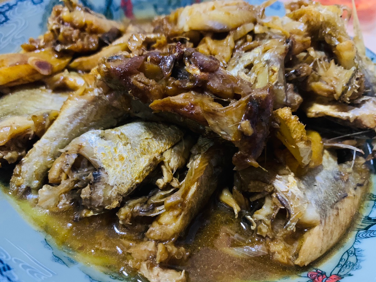 家炖黄花鱼