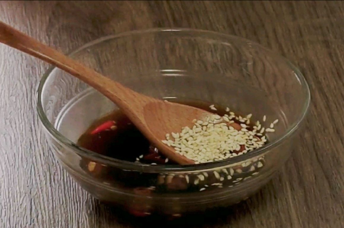 家乐原味鸡完美pick两道食谱,上汤千丝和越南鸡丝春卷