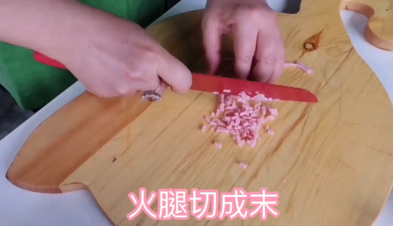 加拿大北极虾口蘑焗蛋盅