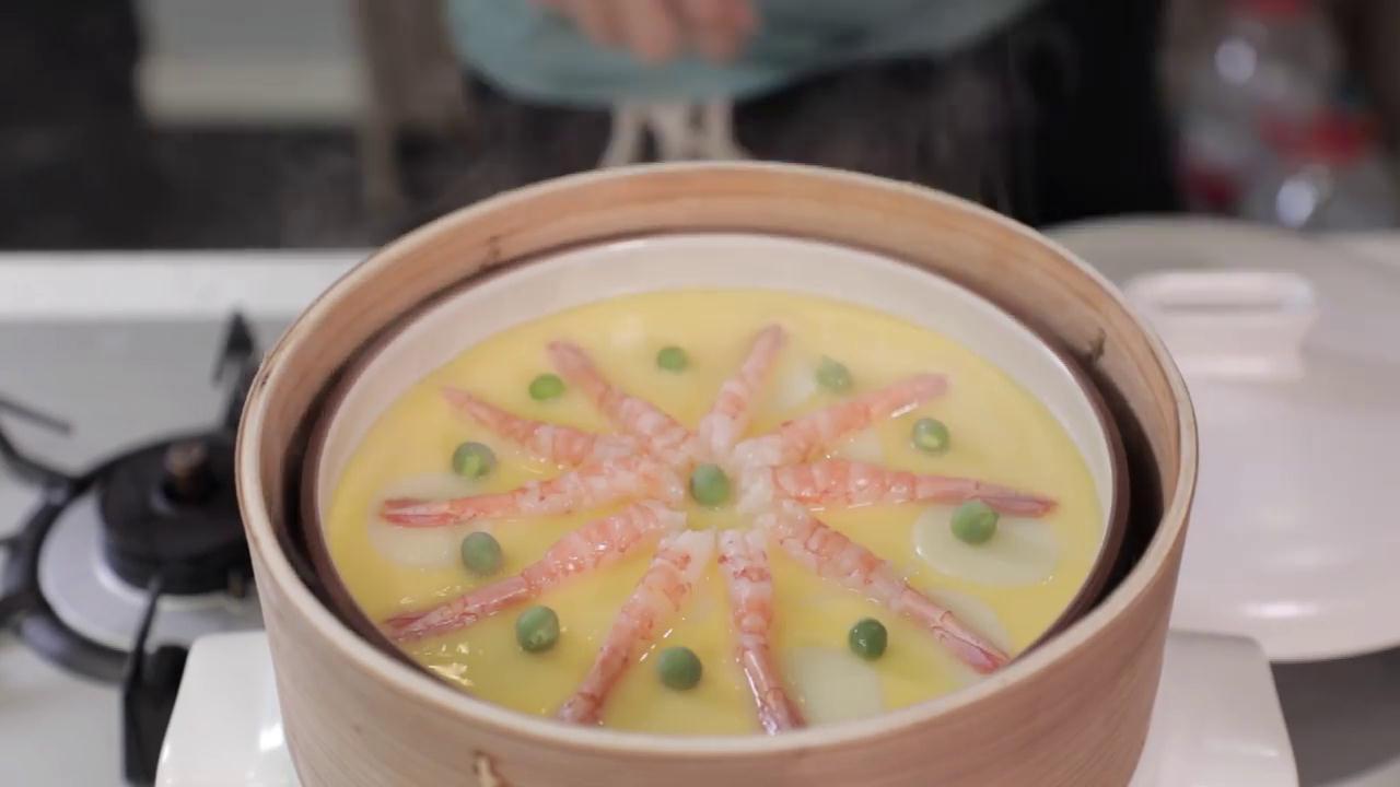 加拿大北极虾蒸蛋羹