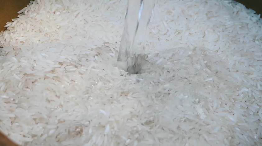 加拿大北极虾竹筒饭