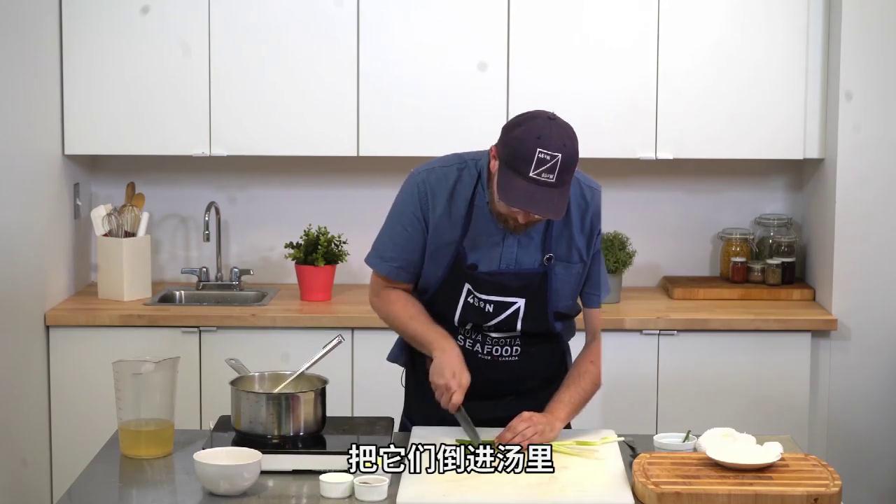 加拿大大比目鱼杂烩汤