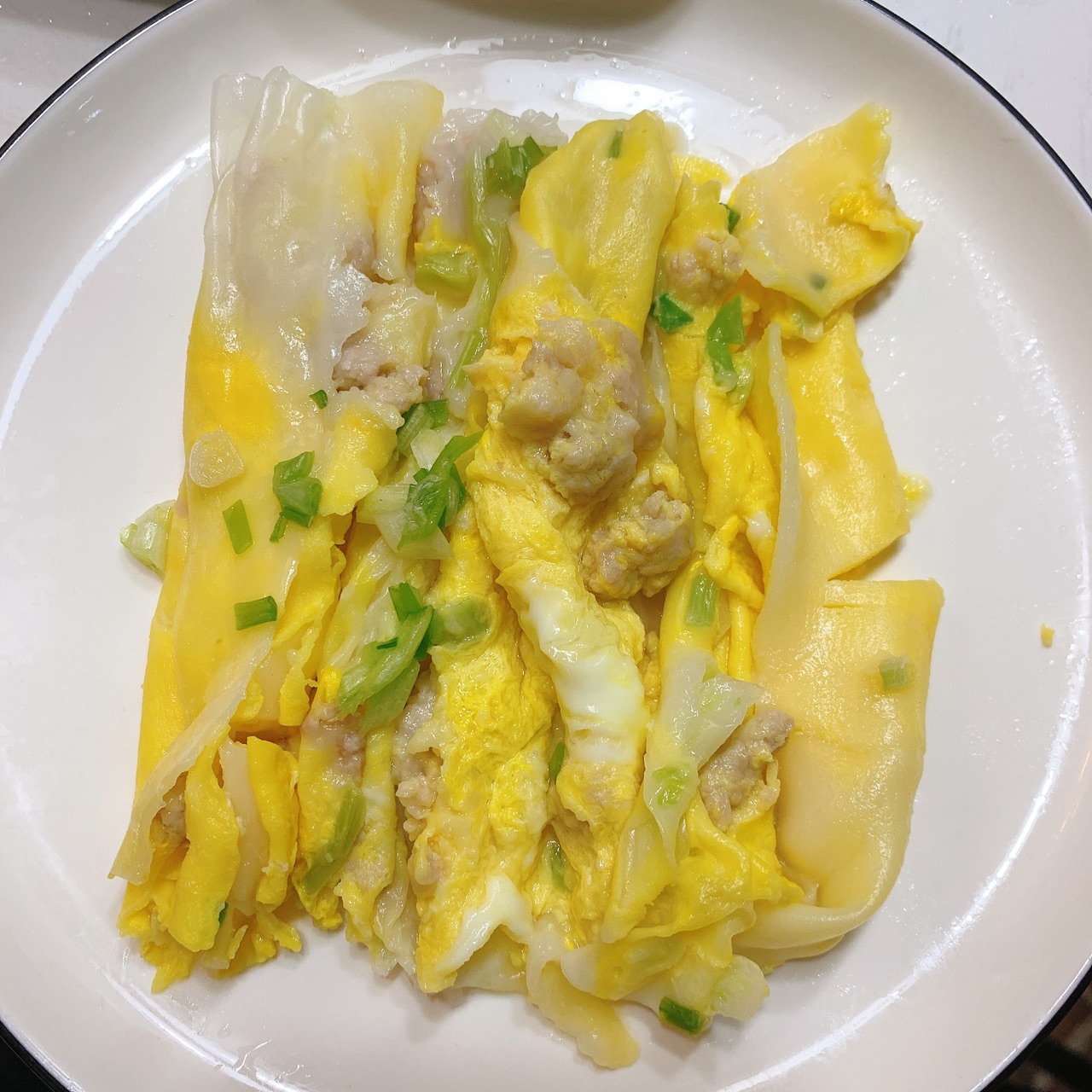 家庭版鸡蛋瘦肉肠粉