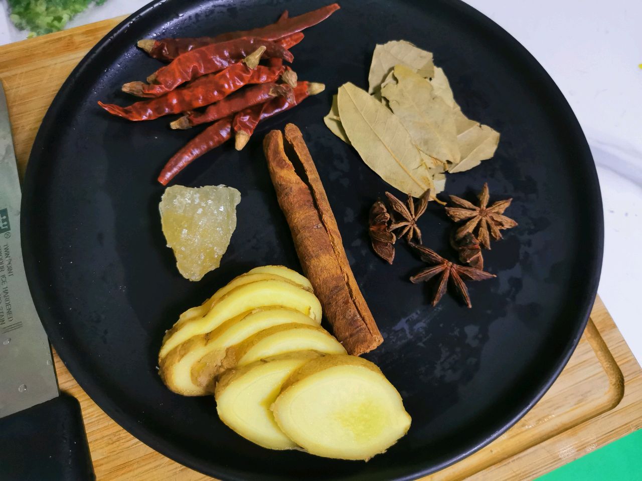 家庭版卤牛肉