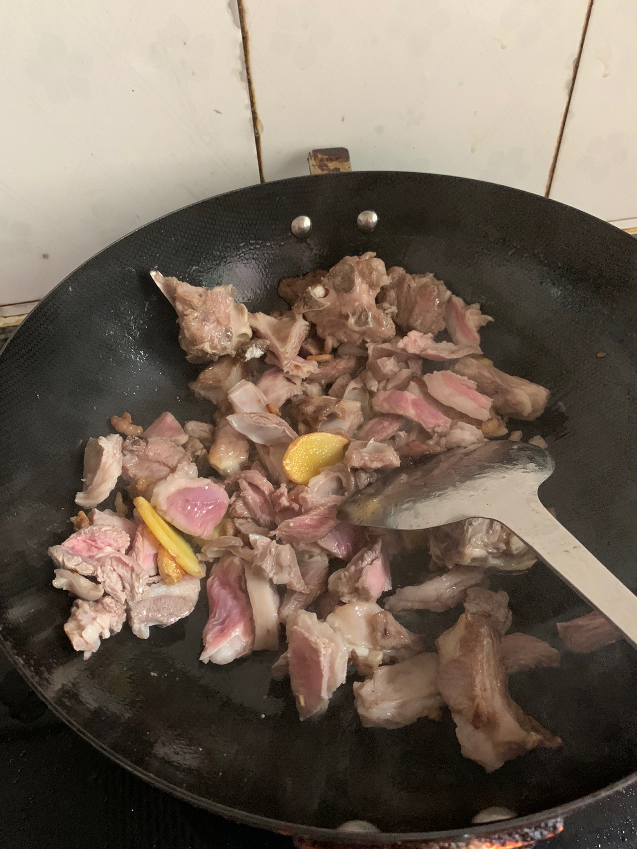 家庭羊肉汤