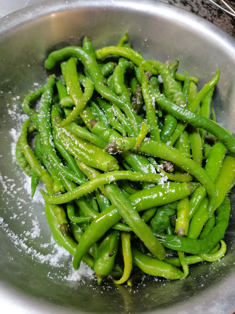 家庭自制腌线椒