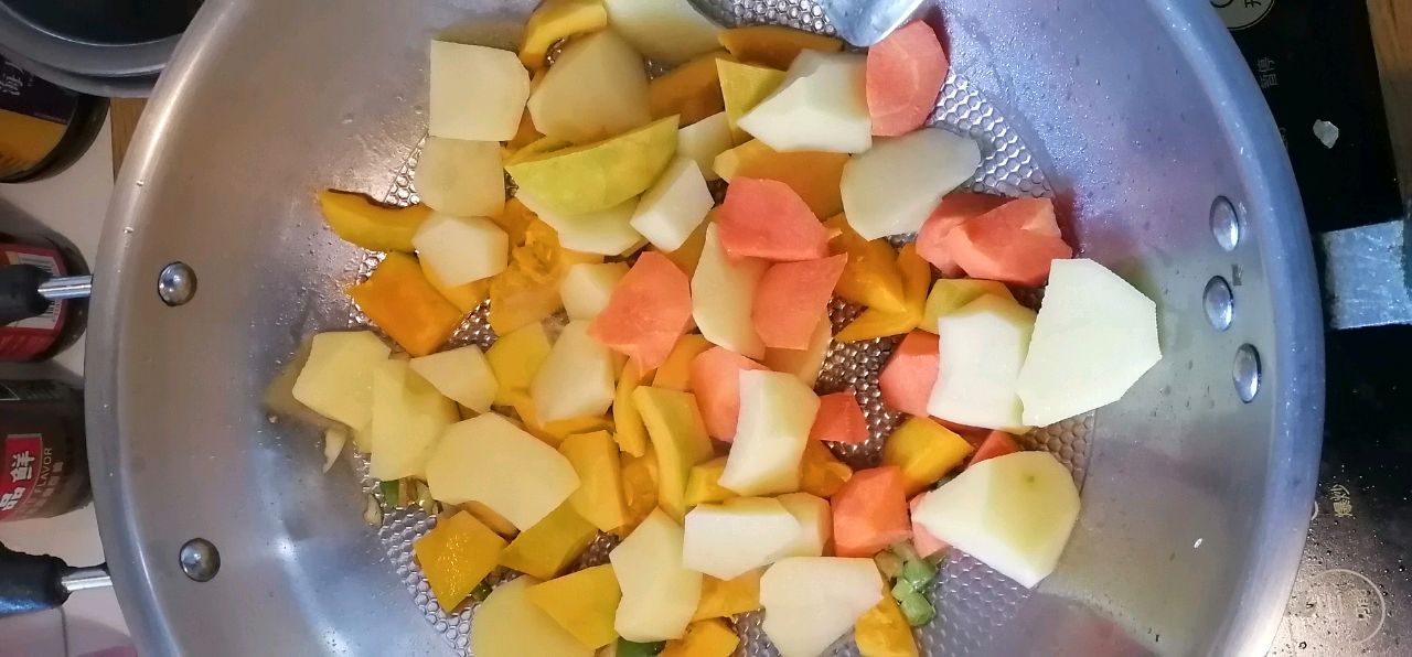 家乡菜南瓜炖土豆