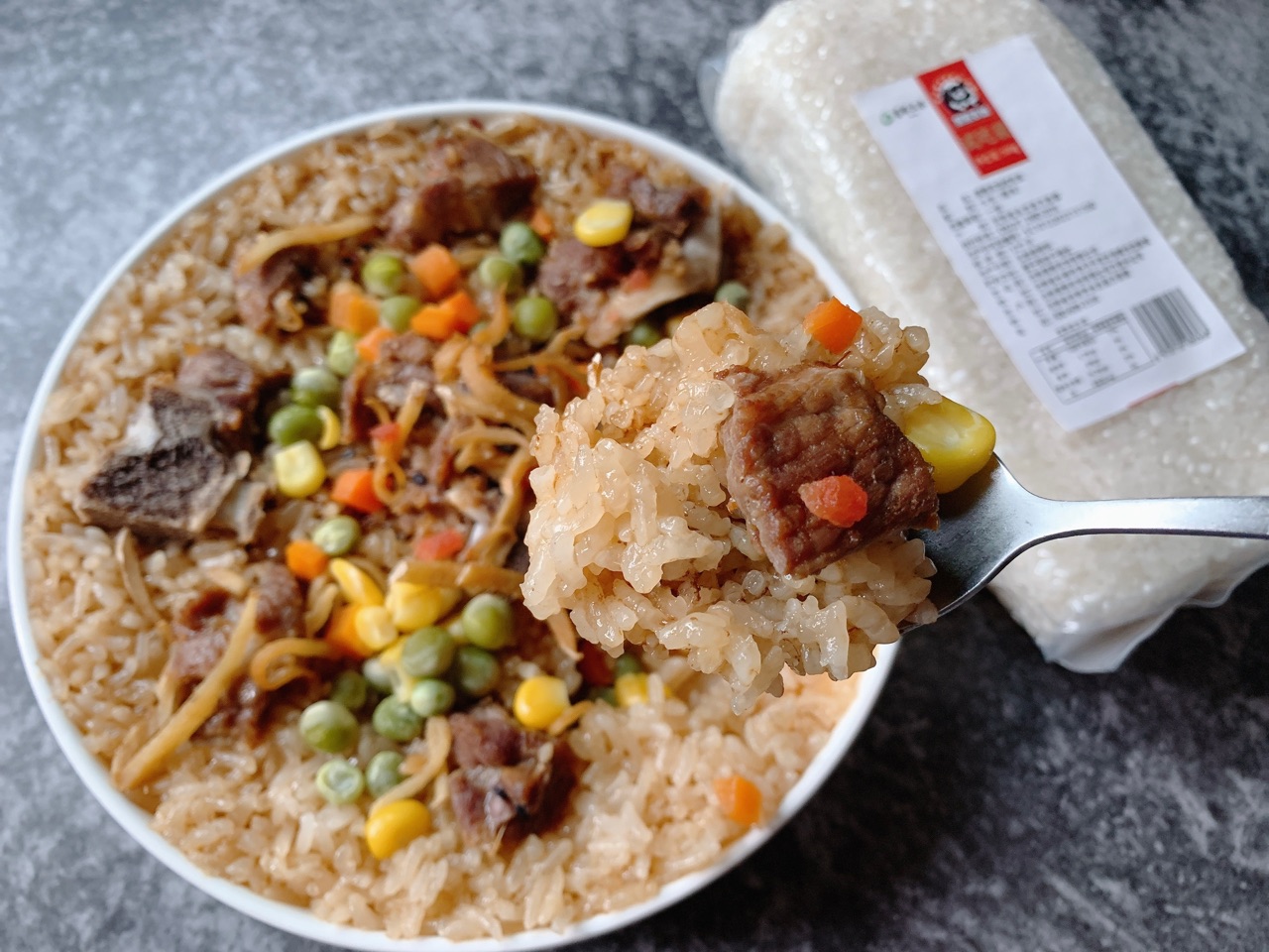加油干饭人！排骨蒸饭献给自己