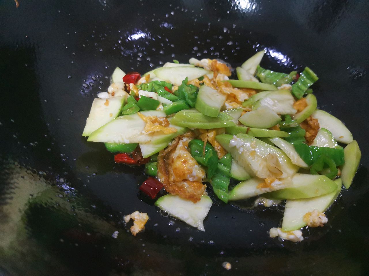 简单一道下饭小炒占瓜炒蛋